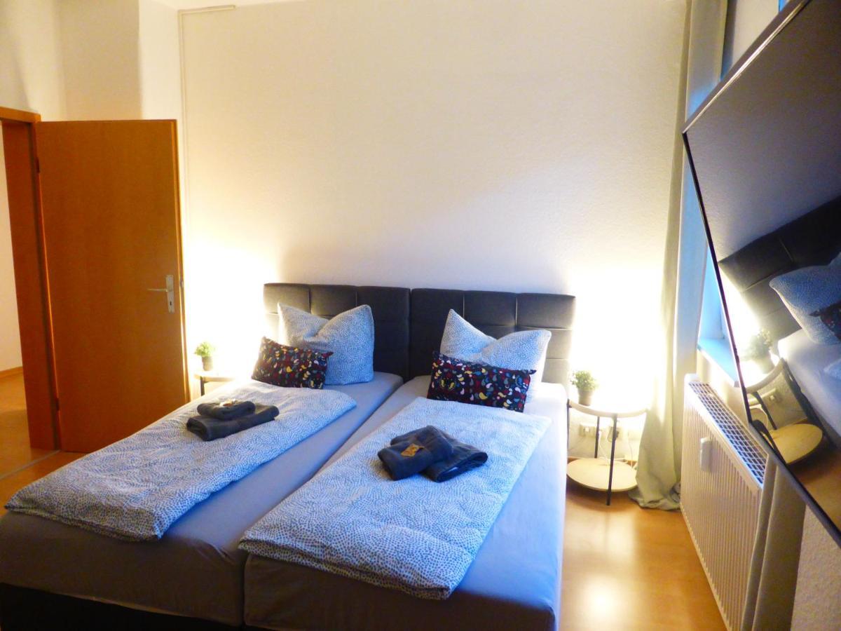 Apartment Napoleon, Naehe Zentrum, 2 Schlafzimmer, Grosser Balkon, Free Wifi ,Parken イェーナ エクステリア 写真