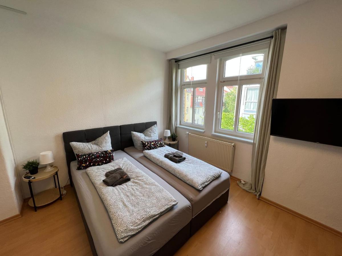 Apartment Napoleon, Naehe Zentrum, 2 Schlafzimmer, Grosser Balkon, Free Wifi ,Parken イェーナ エクステリア 写真